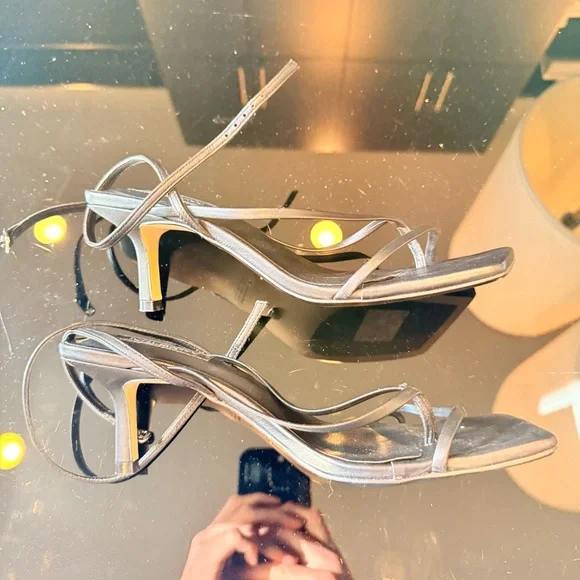 Tony Bianco Avi Heels in Black Como | LIKE NEW - Picture 8 of 11